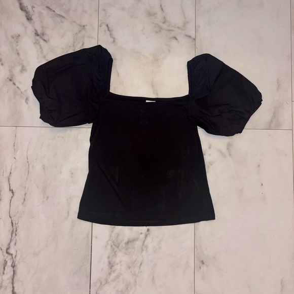 🖤 Puff Sleeve Crop Top 🖤 - Picture 6 of 8